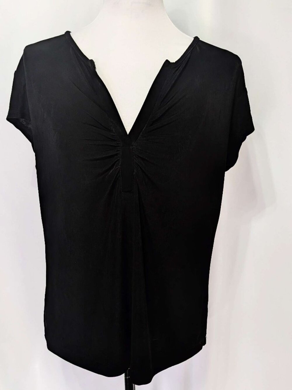 Chico's Travelers Top Black Short Sleeve XL 16 Stretch Made in USA